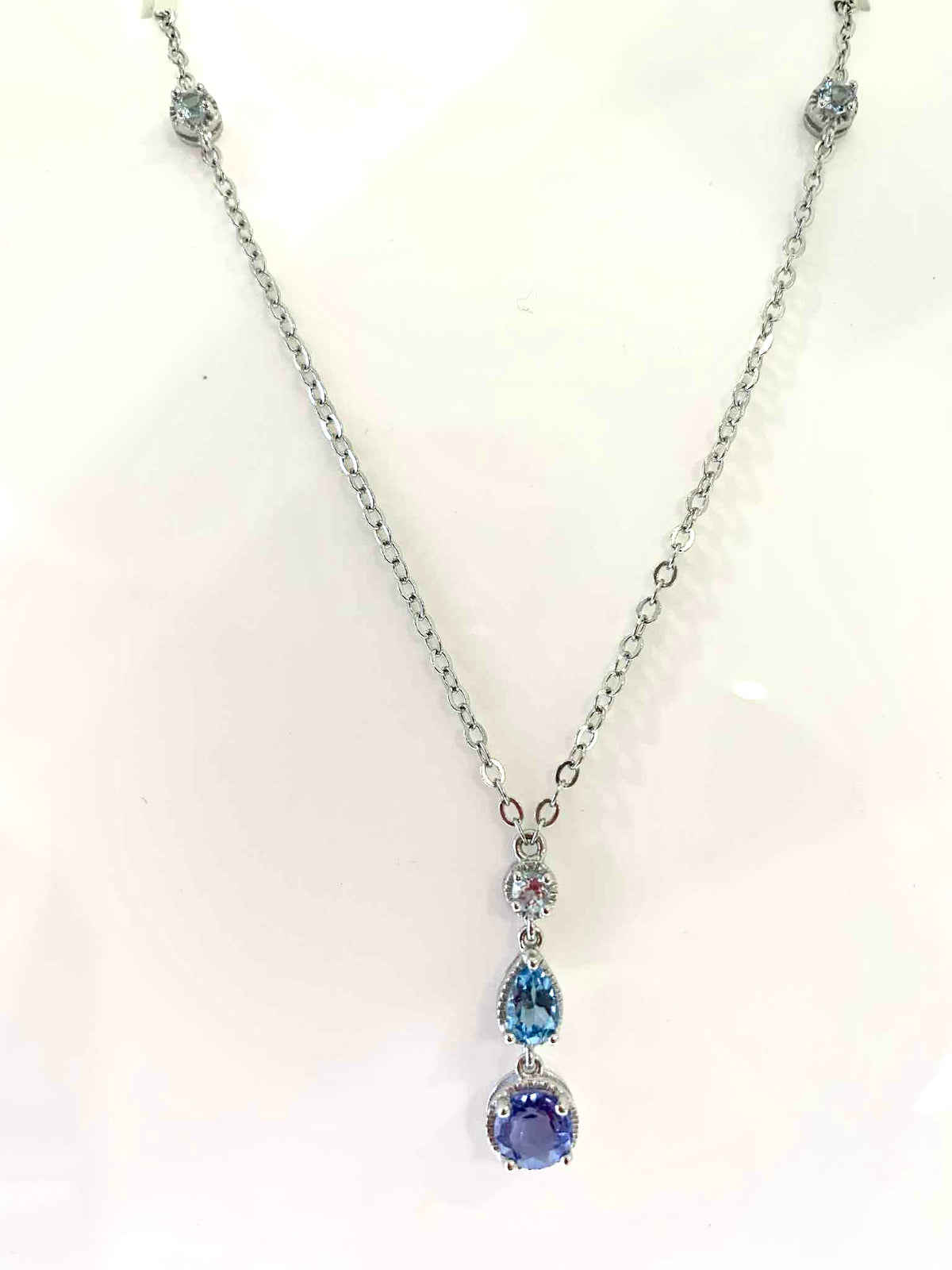 Dainty 3 Stone Drop Necklace | 2 Styles Available